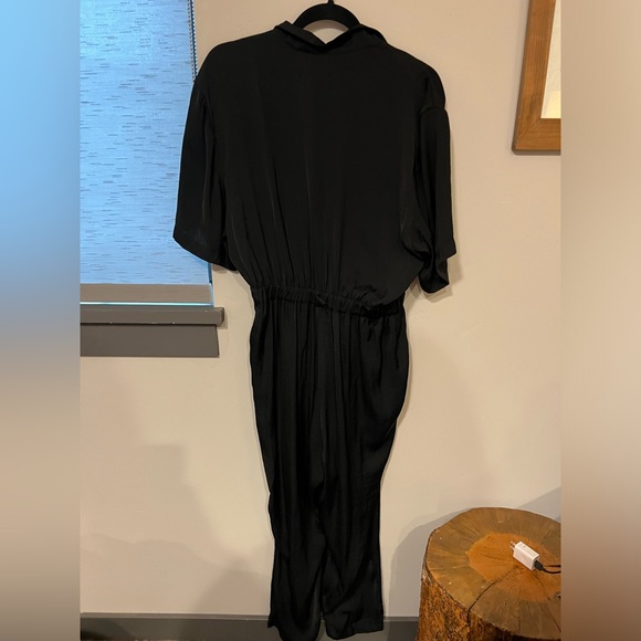 Urban Outfitters Black Bezel Wrap Front Short Sleeve Jumpsuit M - Picture 2 of 6
